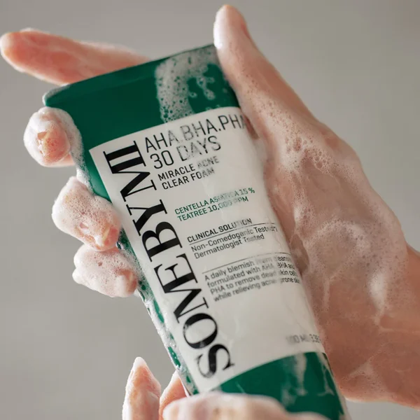 AHA BHA PHA 30 Days Miracle Acne Clear Foam 100ml - Image 4
