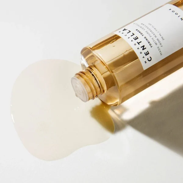 Madagascar Centella Toning Toner 210ml - Image 3